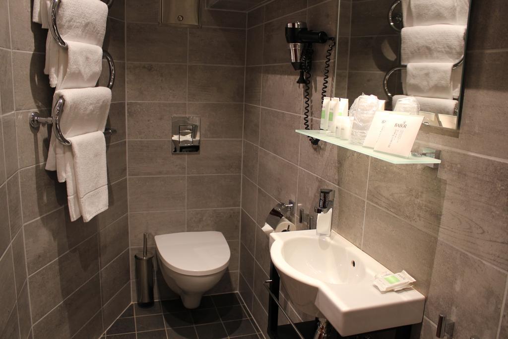 Nordre Ekre Gardshotell Vinstra Extérieur photo